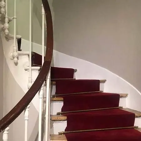 Hotel Ibis Styles Montmartre Batignolles Parigi