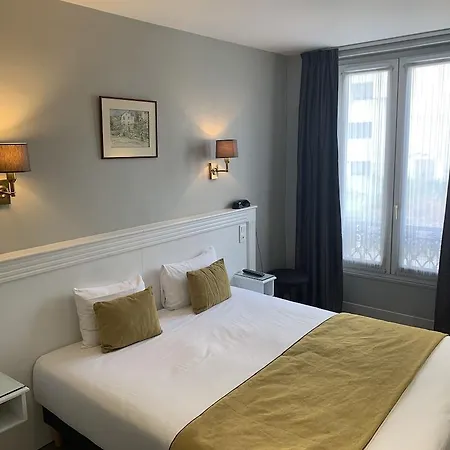 Hotel Ibis Styles Montmartre Batignolles Parigi