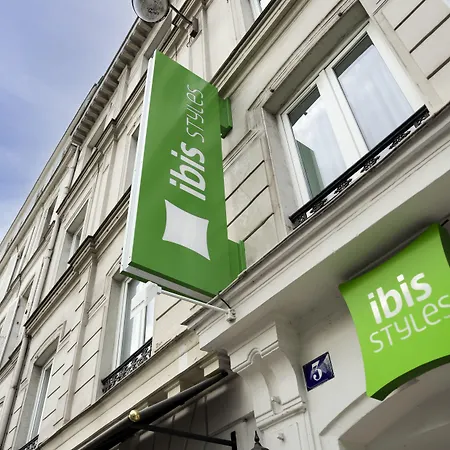 Ibis Styles Montmartre Batignolles Hotel