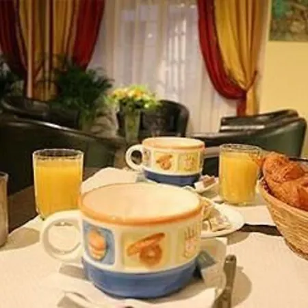 Ibis Styles Montmartre Batignolles Hotel Parigi
