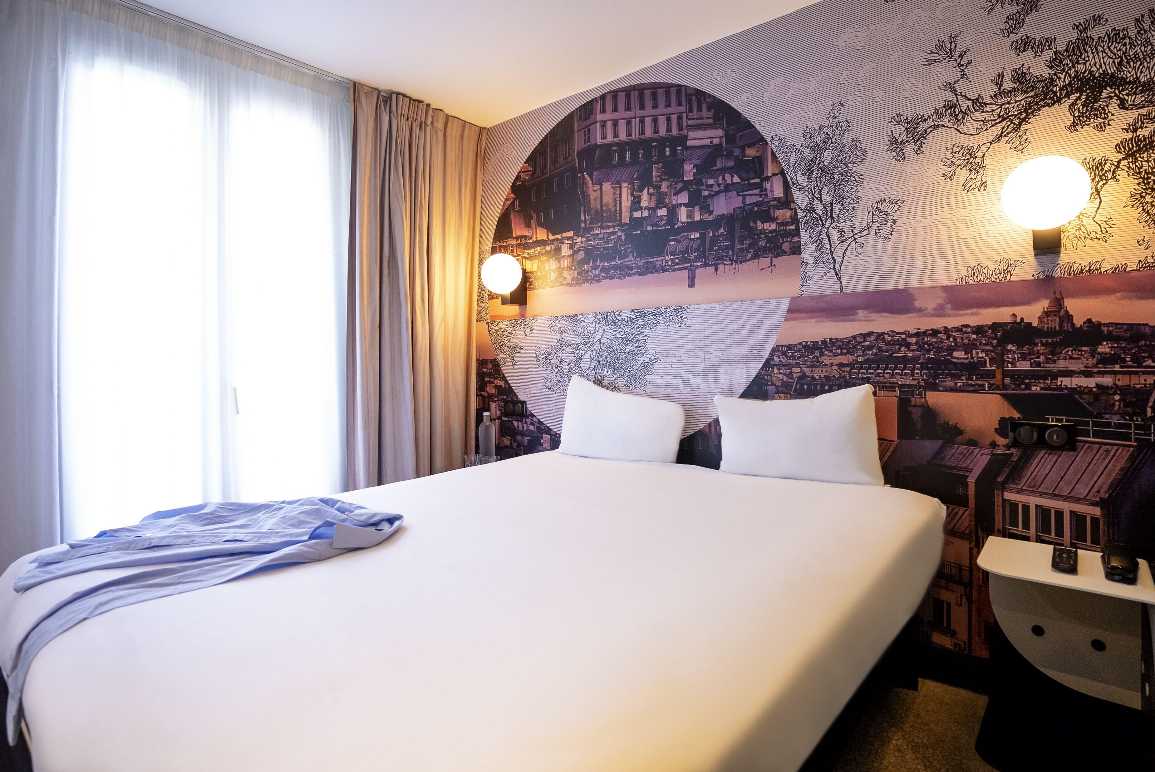 Ibis Styles Montmartre Batignolles Hotel 3*