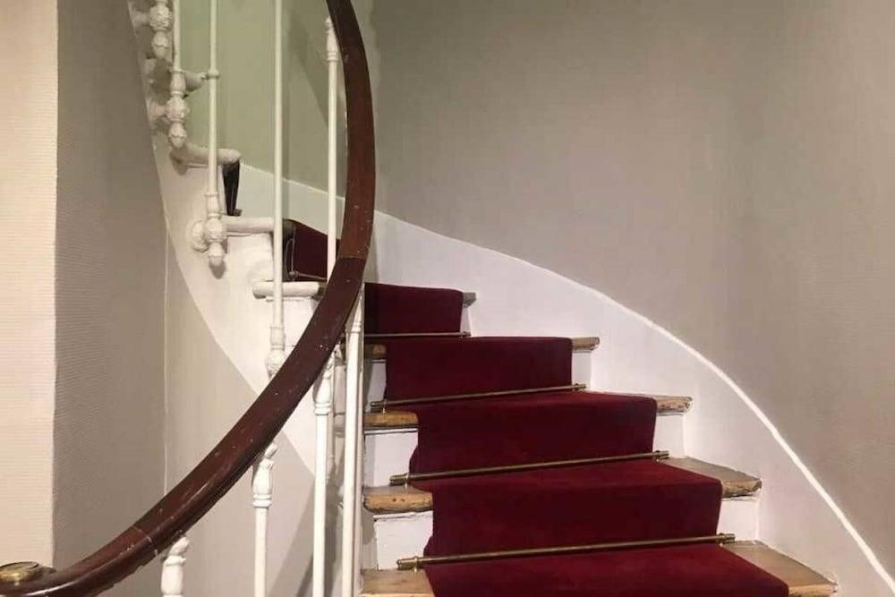 Hotel Ibis Styles Montmartre Batignolles Parigi