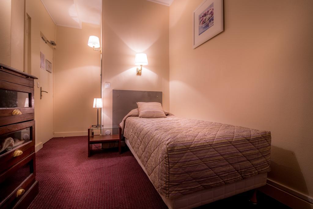 Ibis Styles Montmartre Batignolles Parigi
